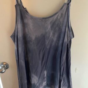 Sleeveless spaghetti strap, lightweight summer top